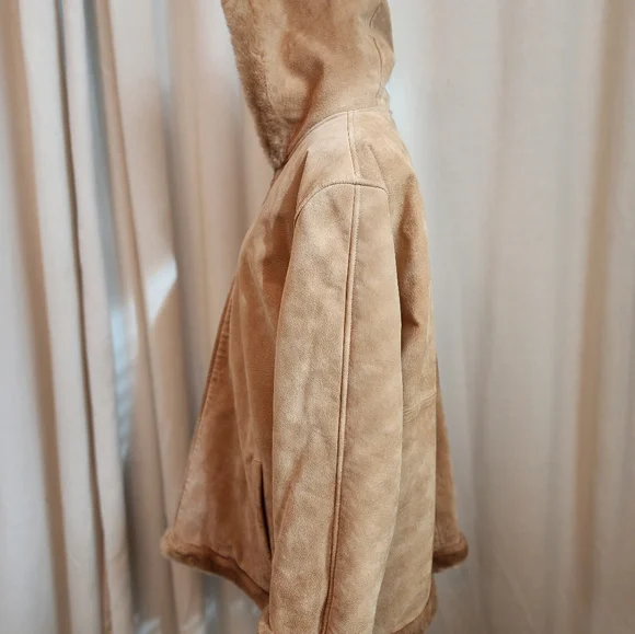 Marvin Richard's Suede and faux fur lined Jacket Size XL in light brown. - Picture 3 of 11